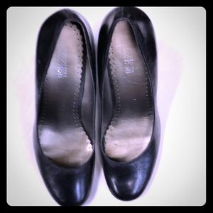 Kenneth Cole Reaction Heel